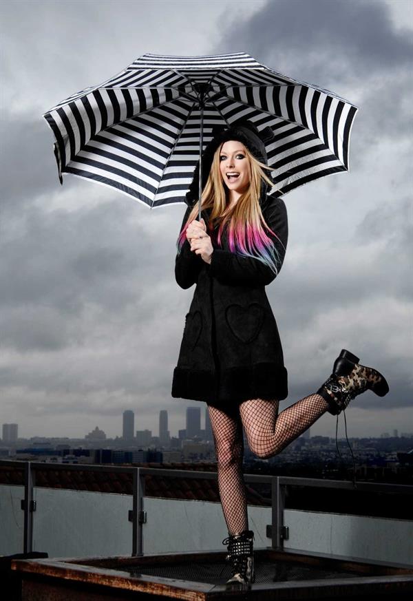 Avril Lavigne Abbey Dawn photoshoot 2012