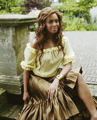 Beyonce Knowles - Lorenzo Agius Photoshoot 2005 