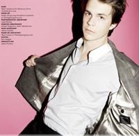 Johnny Simmons