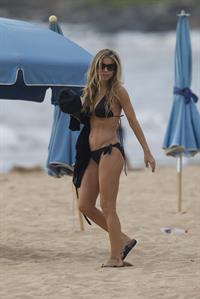 Carmen Electra – beach shoot candids in Hawaii 10/3/13  