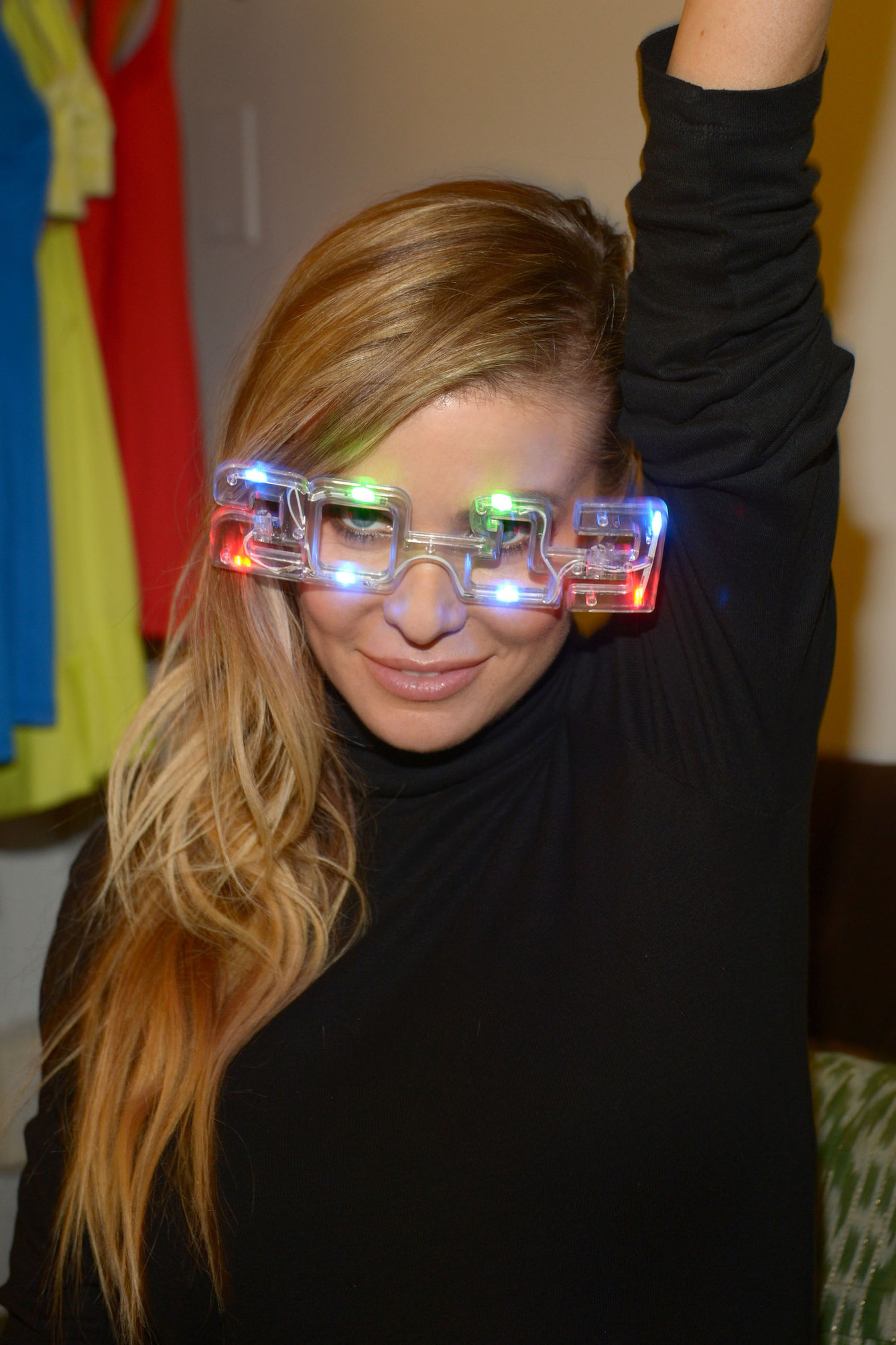 Carmen Electra Preparing for her FONey Years Eve Appearance in LA 26.12.12 