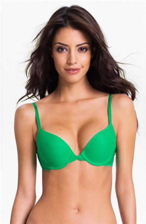 Mayra Suárez in lingerie