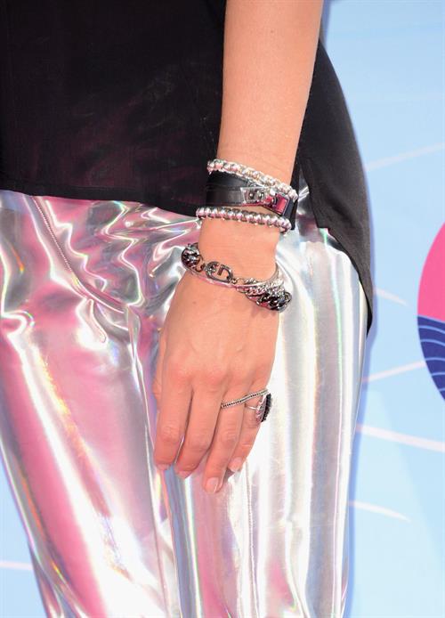Cat Deeley - 2012 Teen Choice Awards in Universal City (July 22, 2012)