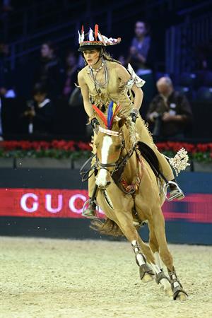 Charlotte Casiraghi Gucci Paris Masters 2012 - Day 2 (Dec 1, 2012) 