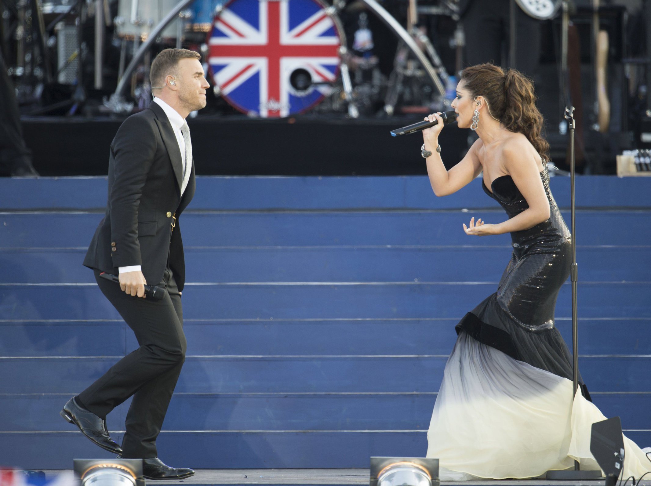 Cheryl Fernandez-Versini Pictures Cheryl Tweedy Cole - Performing at Queen Diamond Jubilee Concert in London, June 4, 2012