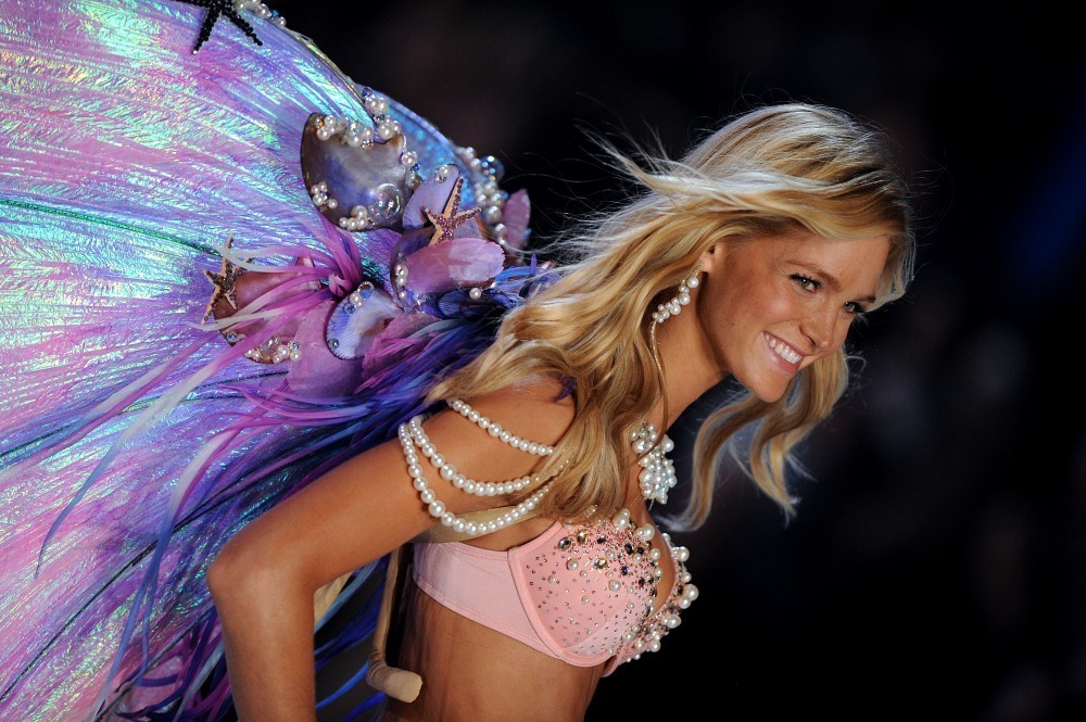 Erin Heatherton in lingerie