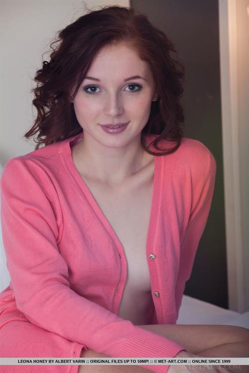 Leona Honey