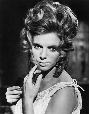 Billie Whitelaw