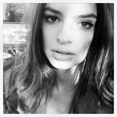 Emily Ratajkowski taking a selfie