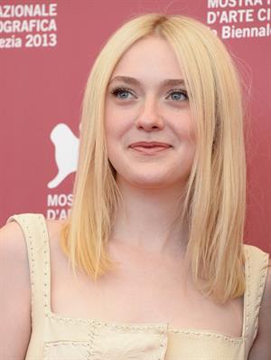 Dakota Fanning - Night Moves photocall VFF 8/31/13