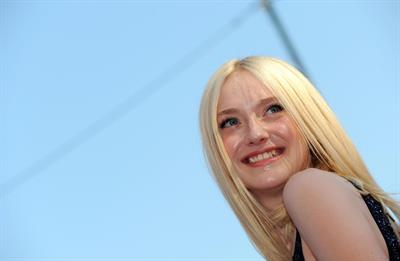 Dakota Fanning - Night Moves Premiere VFF 8/31/13