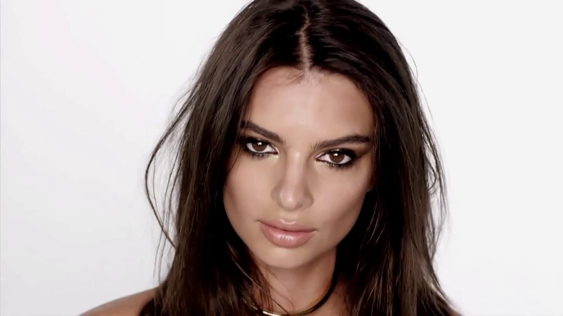 Emily Ratajkowski