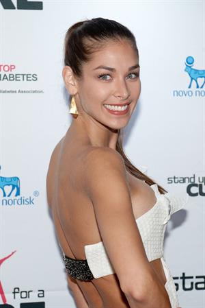 Dayana Mendoza Stand Up For A Cure 2013 (April 17, 2013) 