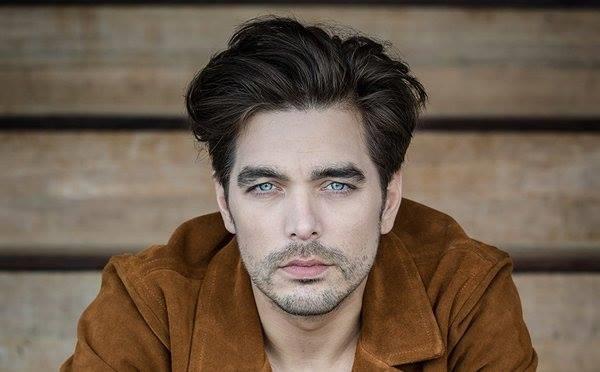 Waylon is a Dutch singer, he became second at the Eurovision song contest with the common linnets in 2014. He does sold out tours and is one of the biggest singers from the Netherlands right now. 