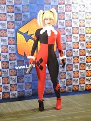 Enji Night as Harley Quinn