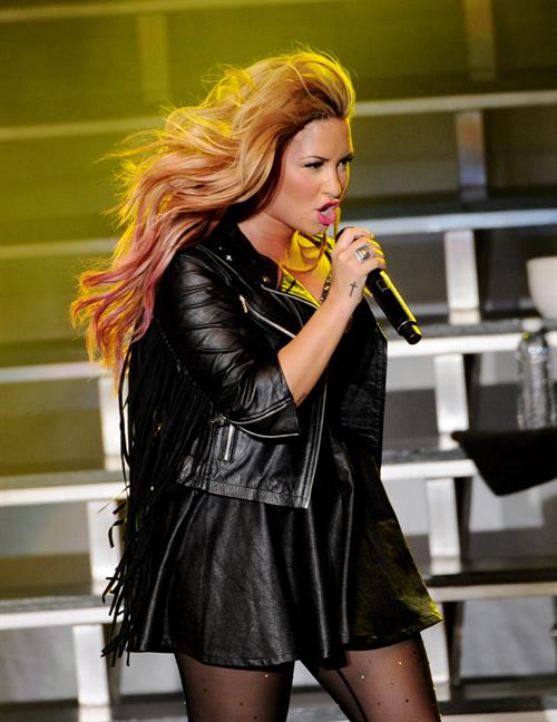Demi Lovato - Performs LIVE at the Greek Theatre in Los Angeles (18 Jul 2012)