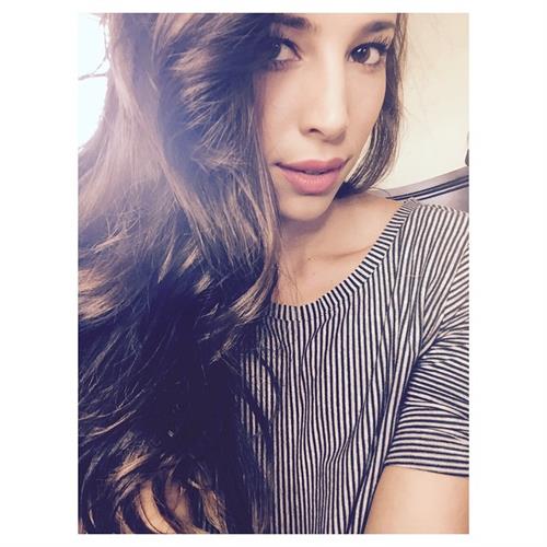 Sierra Dallas taking a selfie