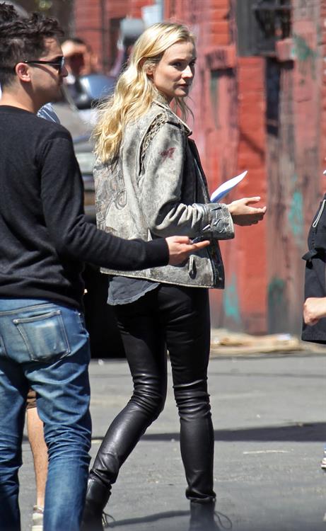 Diane Kruger Pictures Diane Kruger On the set of her new Movie 'The Bridge' in Los Angeles on April 16, 2013