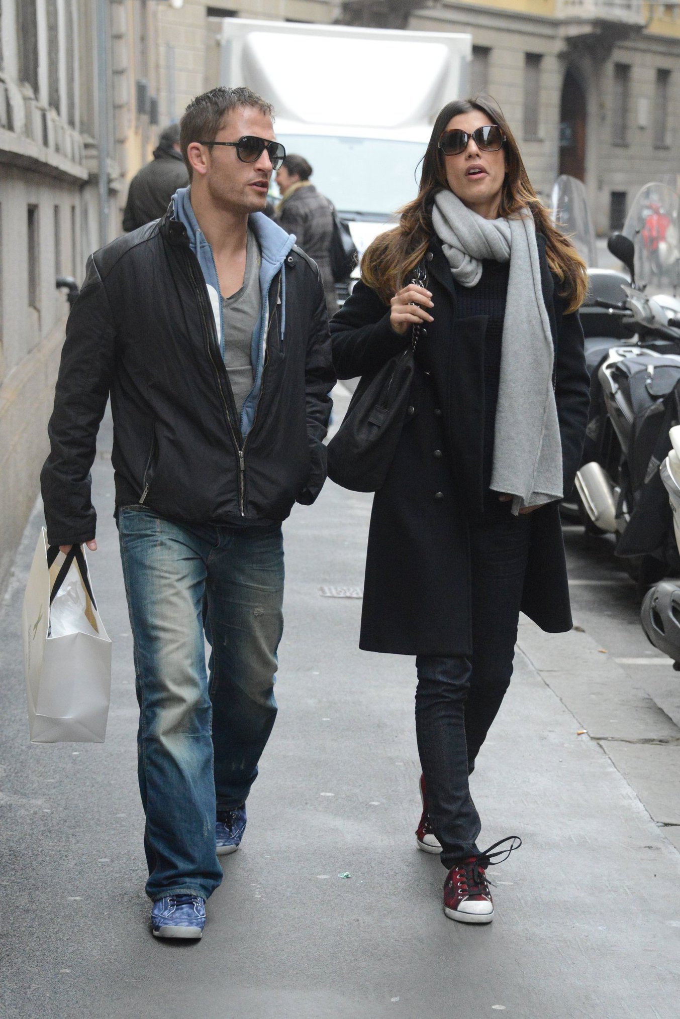 Elisabetta Canalis Pictures Elisabetta Canalis out and about in Milan (29.03.2013)