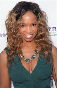 Elise Neal HollyRod Foundation's 14th Annual Design Care (July 21, 2012) 