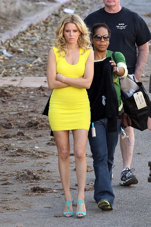 Elizabeth Banks on the set of 'Walk Of Shame' in Los Angeles 1/16/13 