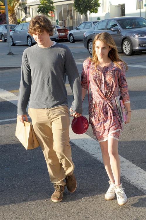 Emma Roberts Pictures Emma Roberts - Steps out with boyfriend Evan Peters at Third Street in Los Angeles (28.05.2013)