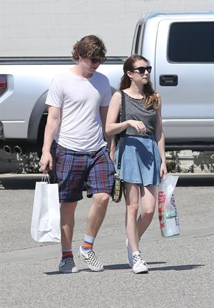 Emma Roberts - Spotted shopping at Samy's in Los Angeles (30.03.2013) 