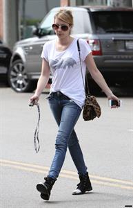 Emma Roberts Tight Jeans The Griddle Cafe And Rite Aid LA (10/09/12) 