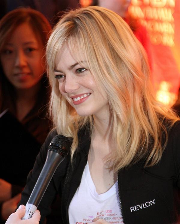 Emma Stone Revlon Run/Walk For Women in New York City - May 4, 2013 