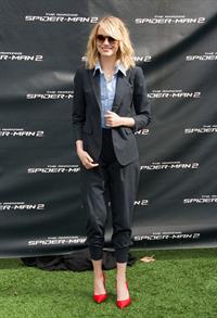 Emma Stone ''The Amazing Spider-Man 2'' fan event, Culver City, November 16, 2013 