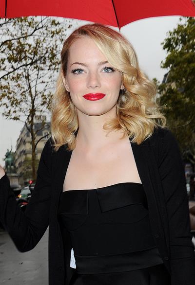 Emma Stone attends the Miu Miu show in Paris - October 3, 2012 