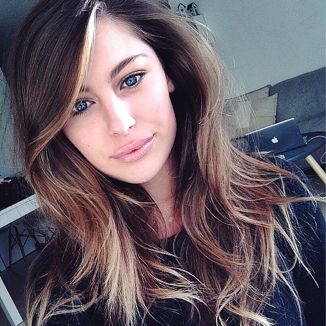 Mathilde Gøhler Selfie Pictures Mathilde Gøhler taking a selfie