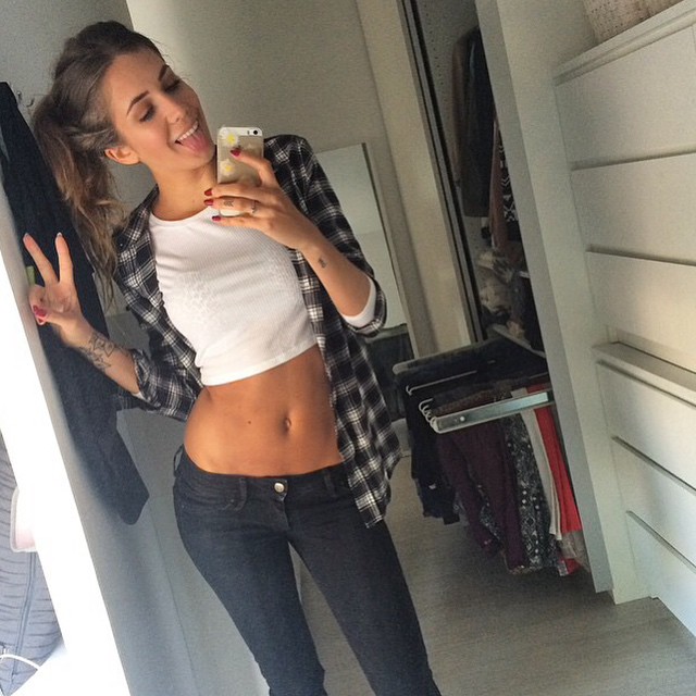 Talisa Loup taking a selfie