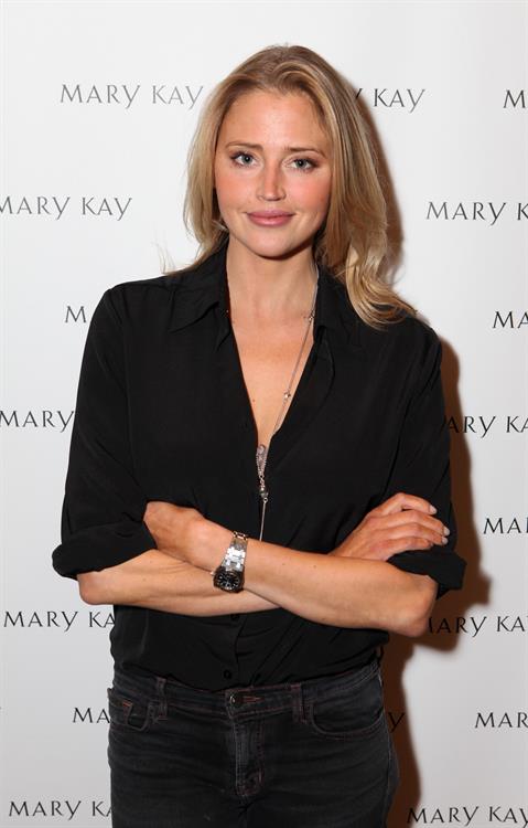 Estella Warren Kari Feinstein Style Lounge - Pre-Golden Globes 2013 - Day 1 (Jan 10, 2013) 