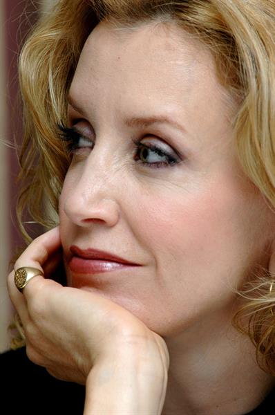 Felicity Huffman Yoram Kahana Portraits 2004 