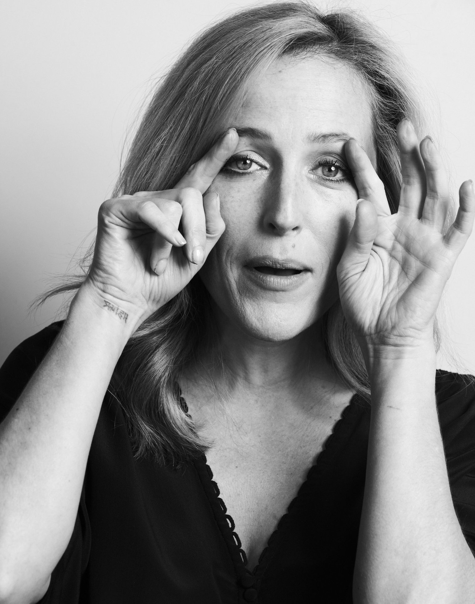 Gillian Anderson Pictures Gillian Anderson Jamie Baker Photoshoot 2012