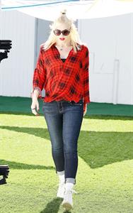 Gwen Stefani in Malibu 10/19/13  