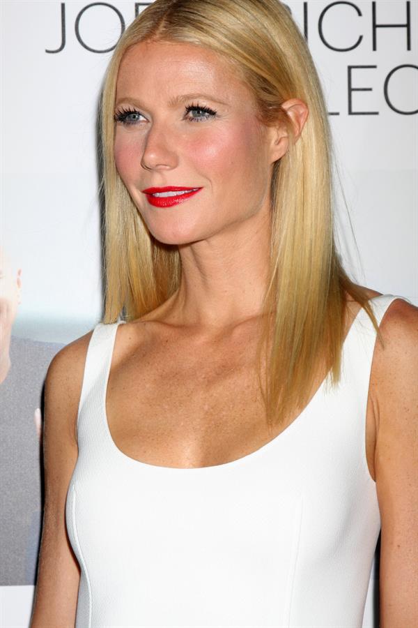 Gwyneth Paltrow  Thanks For Sharing  LA Premiere 9/16/13  