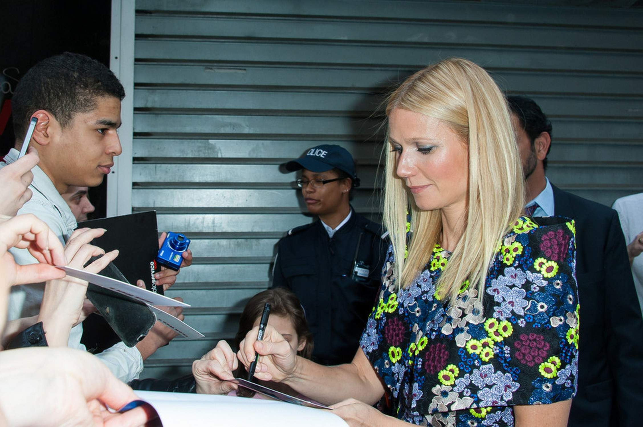 Gwyneth Paltrow attends the premiere of Iron Man 3 in Paris (14.04.2013) 