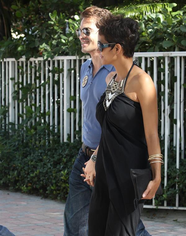 Halle Berry out for a stroll at South Beach Miami on February 2, 2013