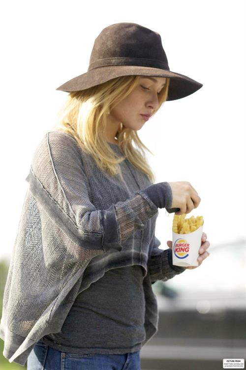 Hayden Panettiere in Los Angeles 10/21/13