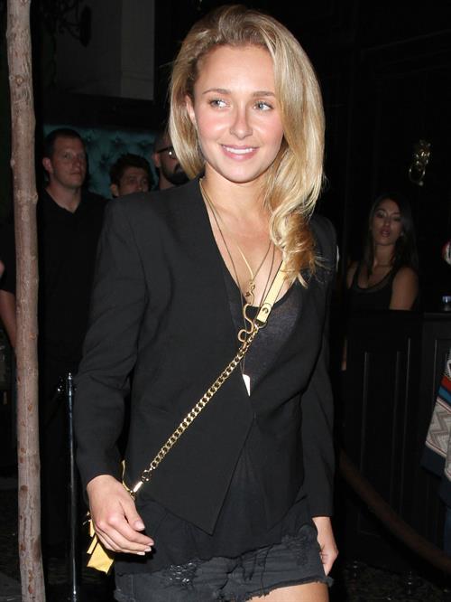Hayden Panettiere leaving a Nightclub in Hollywood on July 26, 2013