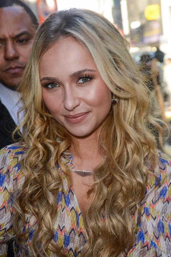 Hayden Panettiere leaves the  Good Morning America  taping October 16, 2012 