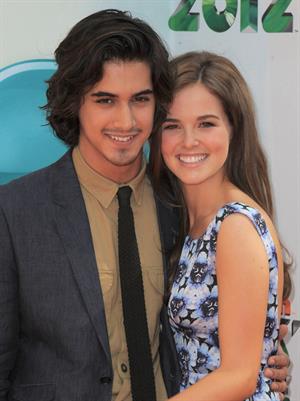 Zoey Deutch 25th annual Kids Choice Awards 3/31/12 