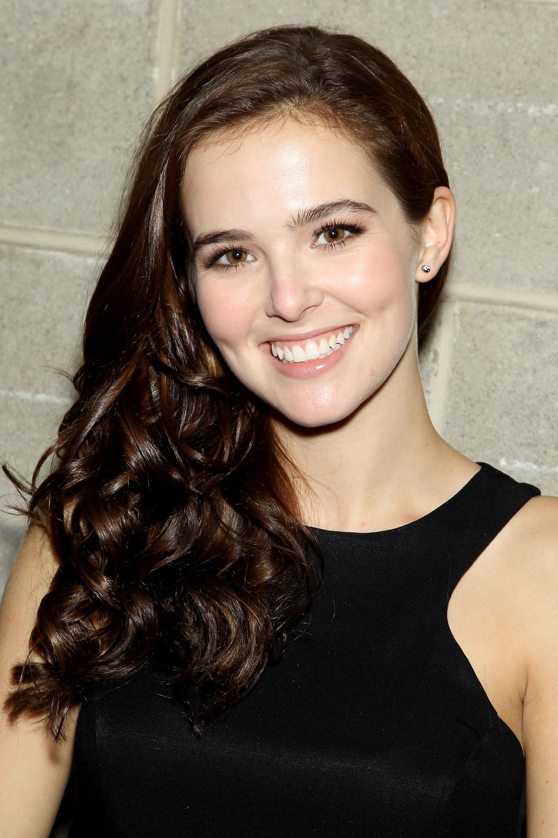 Zoey Deutch Beautiful Creatures panel Comic Con NY 10/13/12 