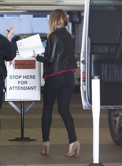 Hilary Duff Heads to a meeting in Beverly Hills,Feb 14,2013 