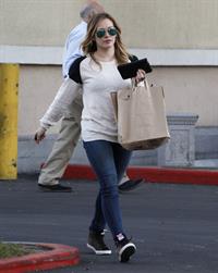 Hilary Duff shops for groceries at Ralph's in Beverly Hills 1/20/13 