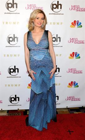 Holly Madison arrives at The 2012 Miss Universe Pageant in Las Vegas on December 19, 2012