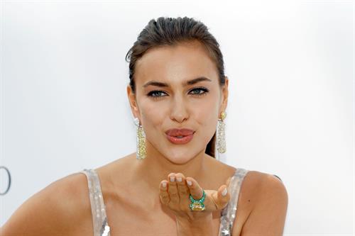 Irina Shayk Grisogono photocall at Cannes film festival on May 22, 2012