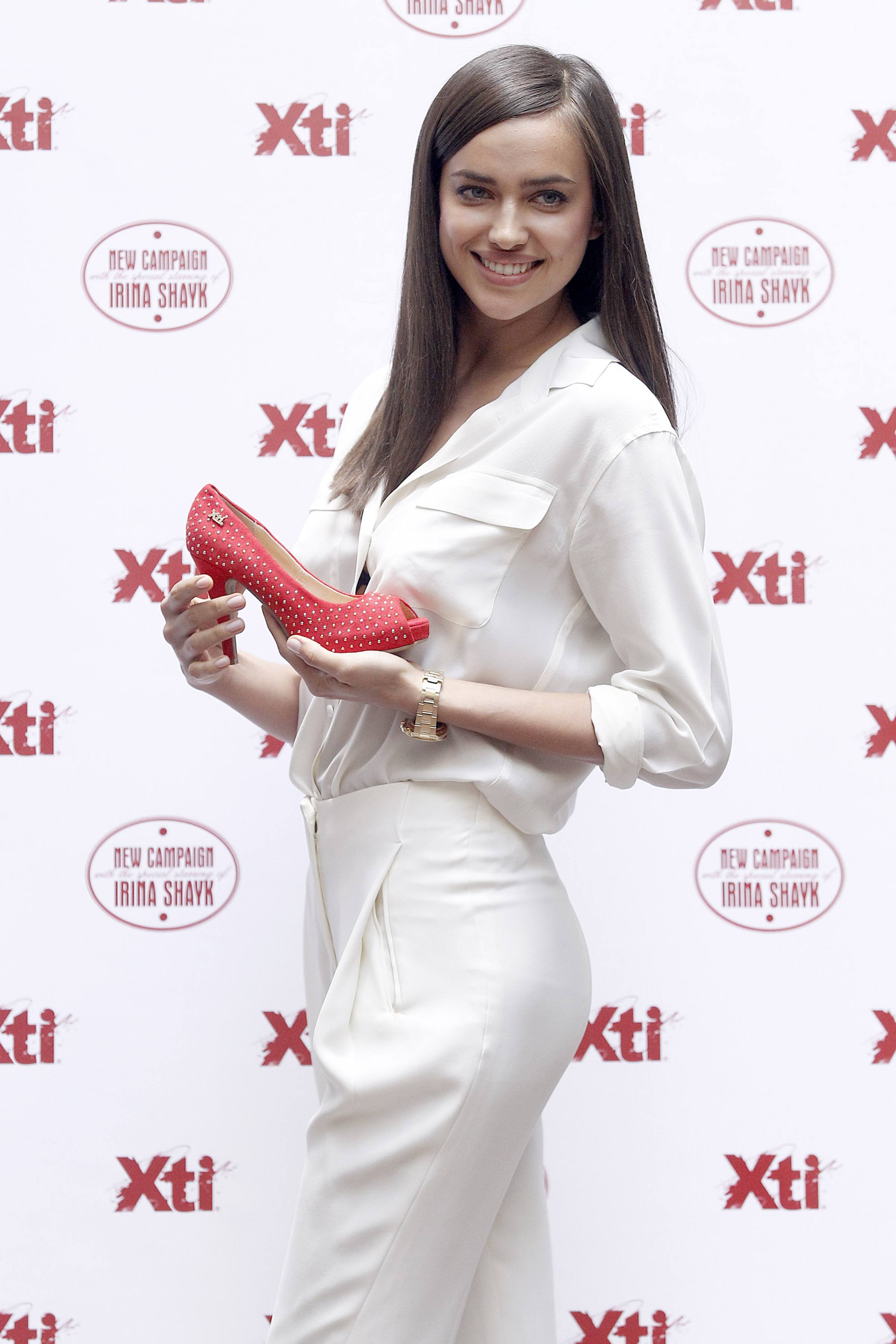 Irina Shayk launches the new TI Footwear Line in Madrid - May 10, 2013